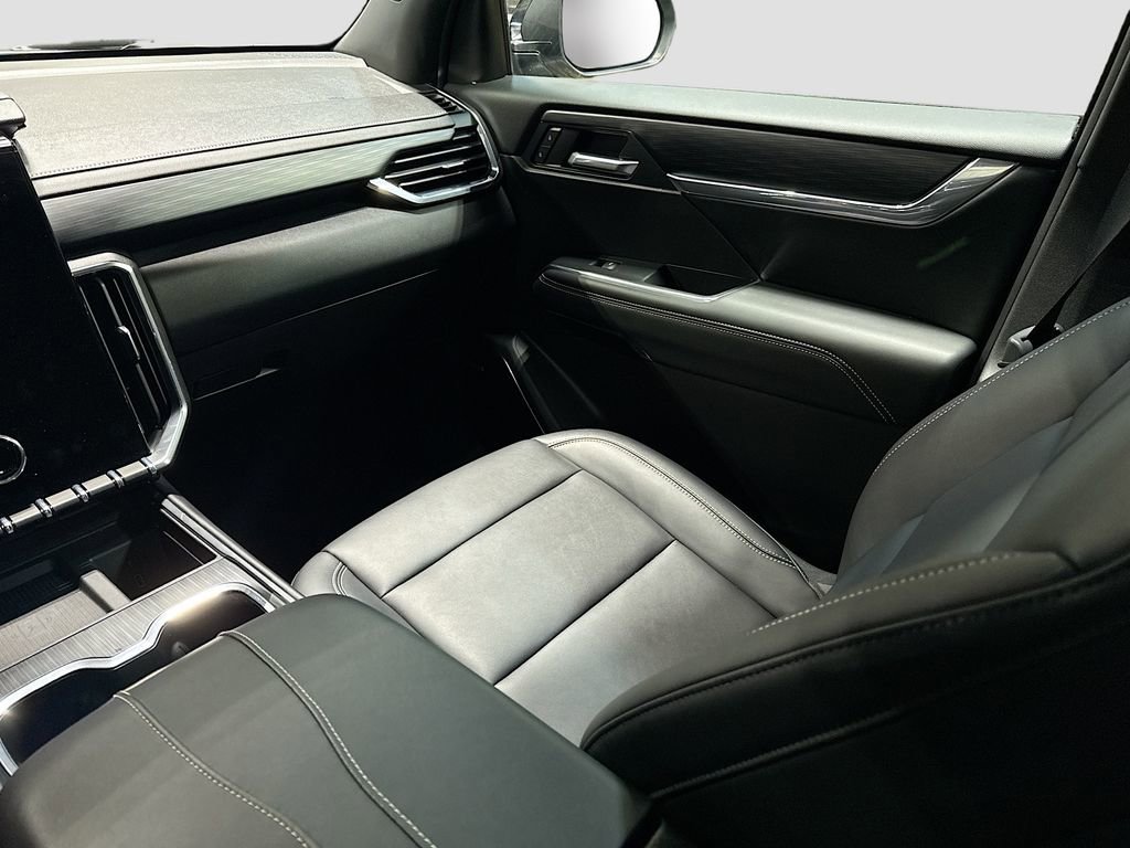 New 2025 GMC Acadia Elevation w/ Elevation Premium Package image 23