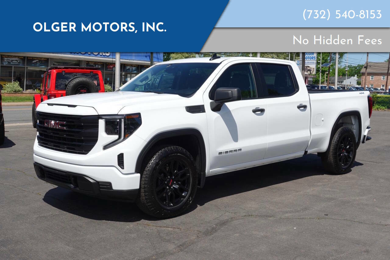 Used 2024 GMC Sierra 1500 Pro w/ Graphite Edition AWD/4WD image 1
