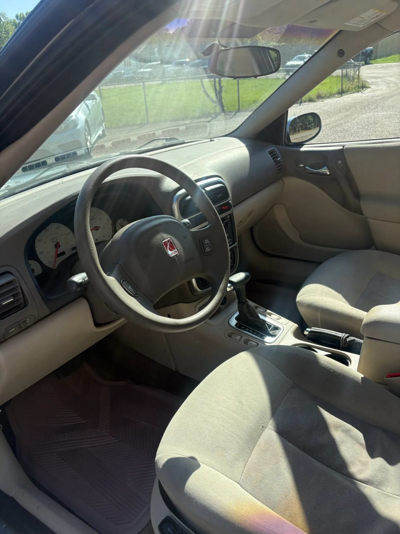 Used 2003 Saturn L-Series L200 w/ Audio Pkg I FWD image 15