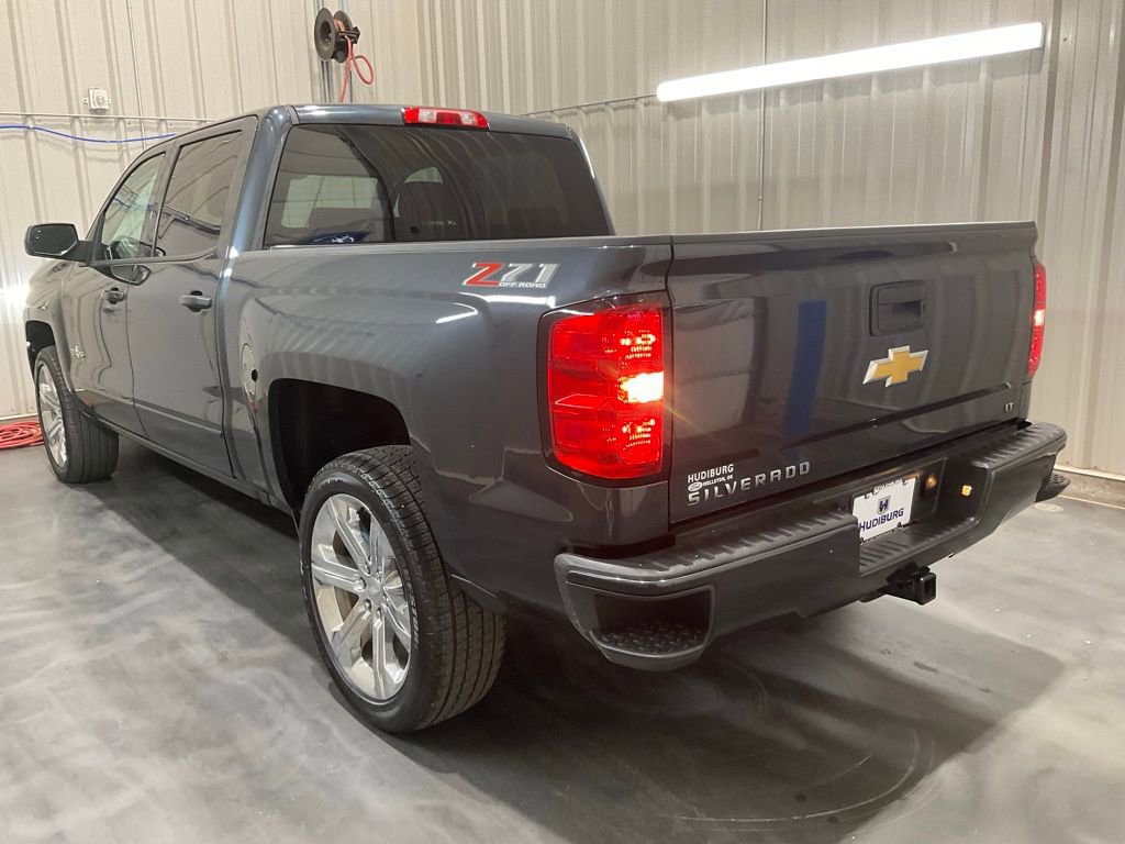 Used 2018 Chevrolet Silverado 1500 LT w/ Texas Edition image 19