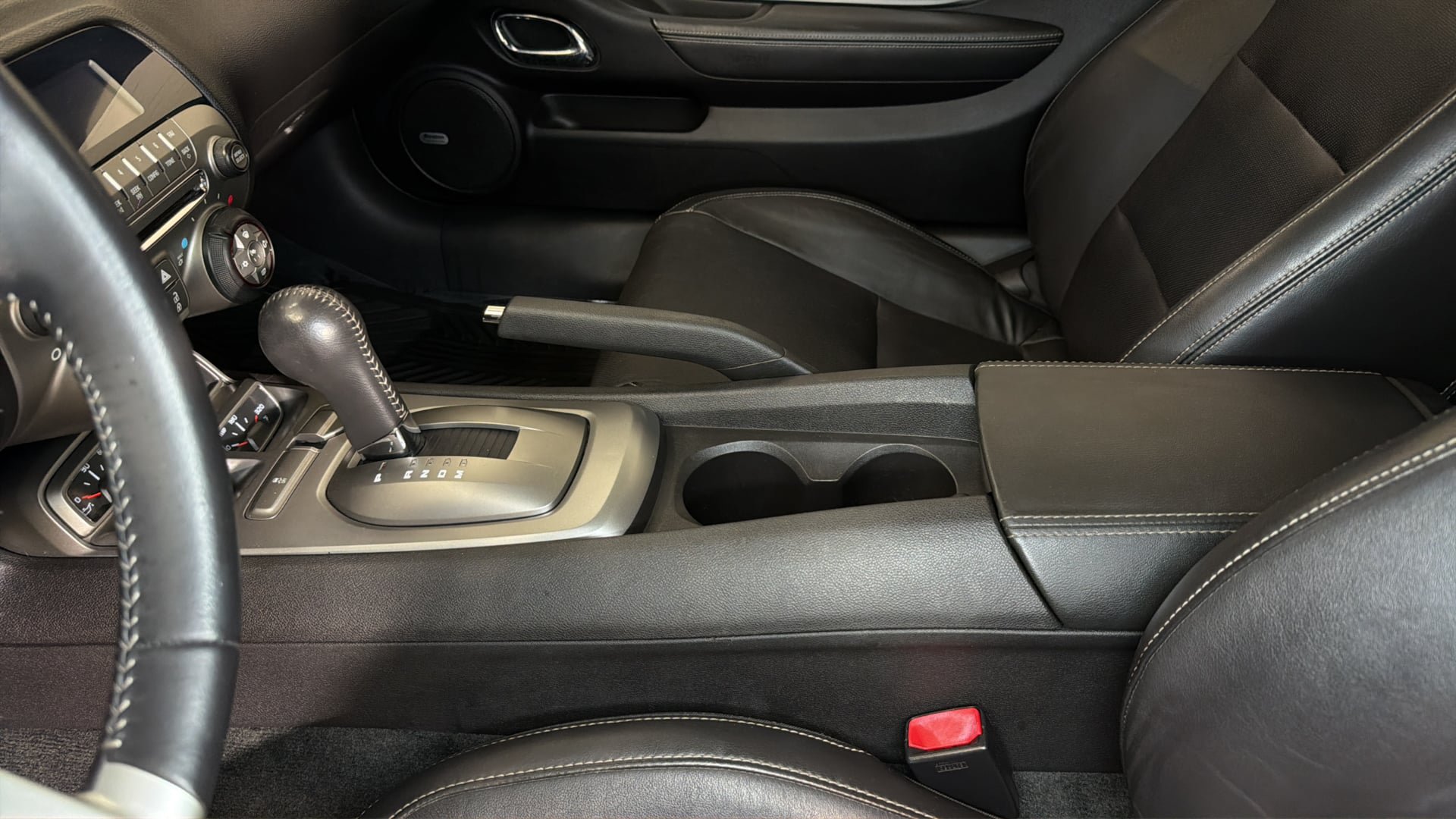 Used 2010 Chevrolet Camaro SS w/ RS Package RWD image 26