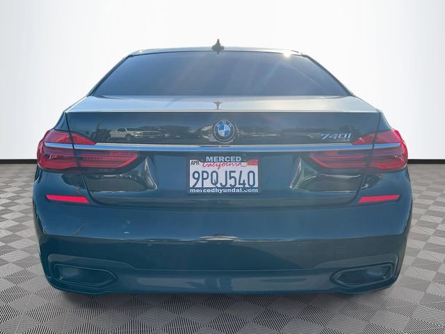 Used 2019 BMW 740i w/ M Sport Package image 6