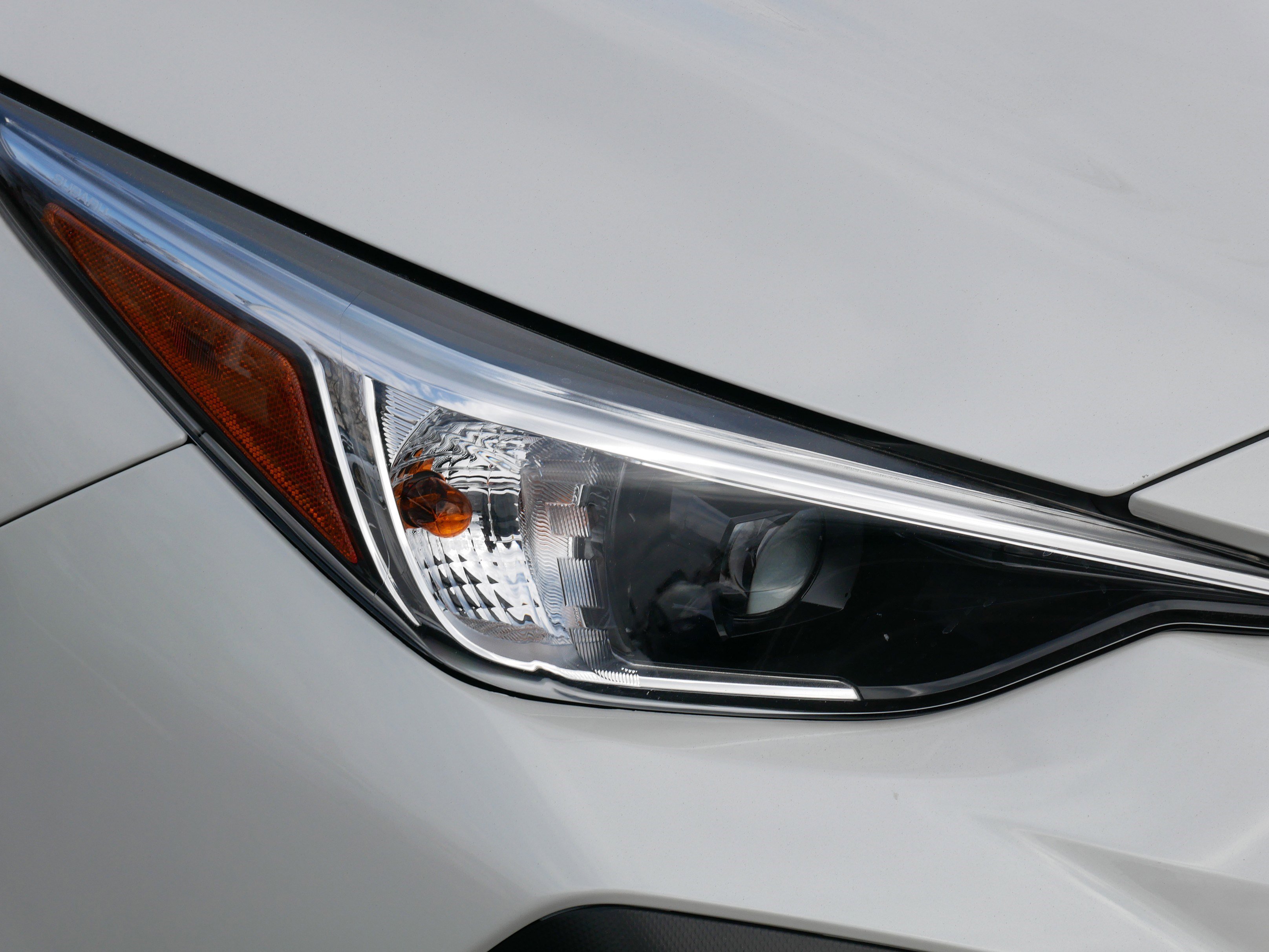 Certified 2025 Subaru Crosstrek 2.0i Premium image 16