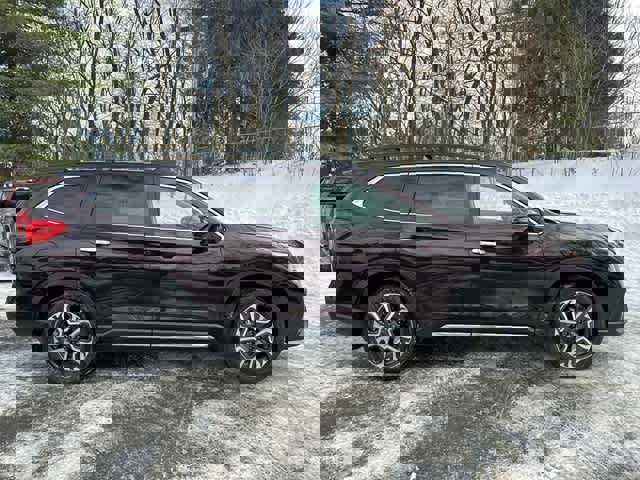 Certified 2025 Subaru Ascent Touring image 3