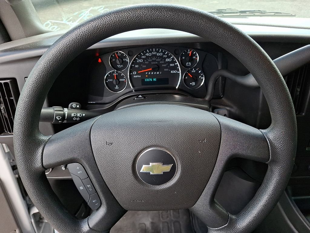 Used 2024 Chevrolet Express 2500 w/ Driver Convenience Package RWD image 19