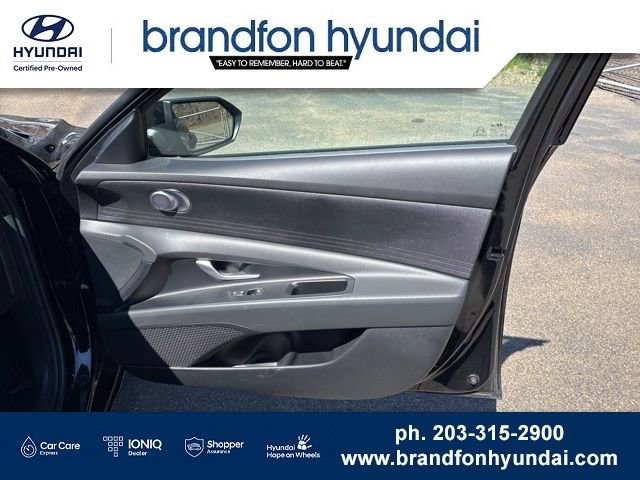 Certified 2026 Hyundai Elantra SE w/ Cargo Package FWD image 8