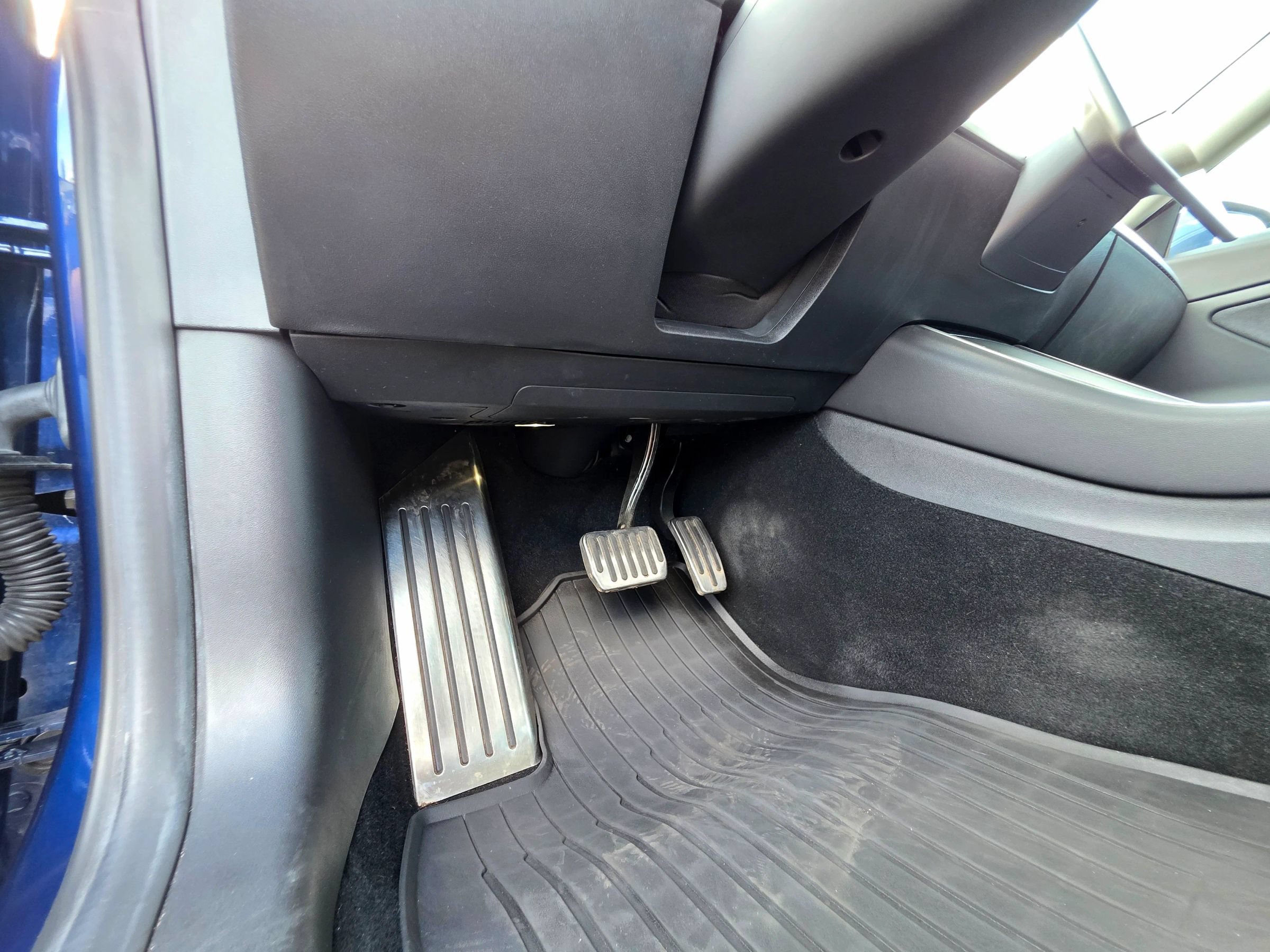 Used 2018 Tesla Model 3 Long Range AWD/4WD image 47