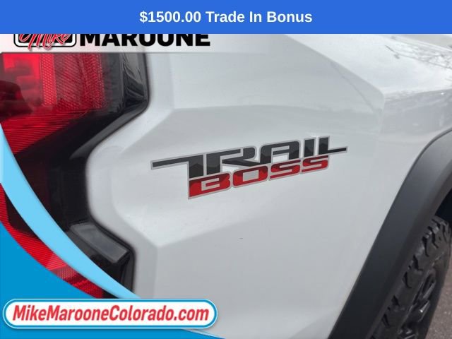 Used 2023 Chevrolet Colorado Trail Boss w/ Advanced Trailering Package AWD/4WD image 7