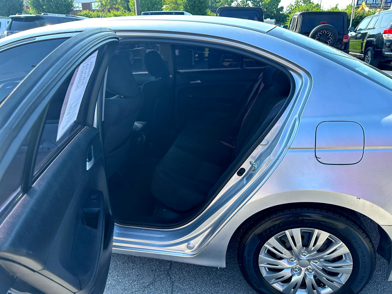 Used 2011 Honda Accord LX image 14