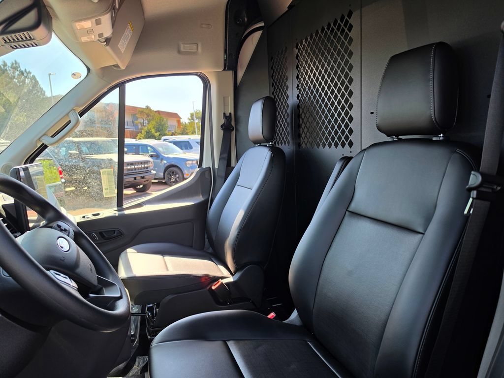 New 2026 Ford Transit 250 148 Medium Roof Extended AWD image 21