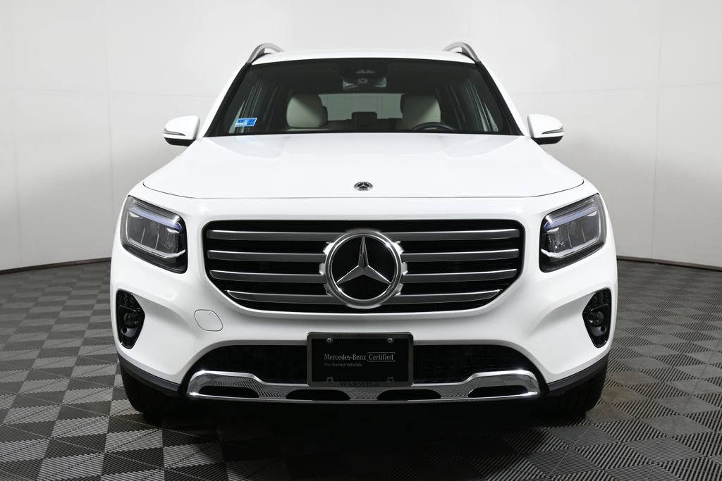 Used 2025 Mercedes-Benz GLB 250 4MATIC image 9