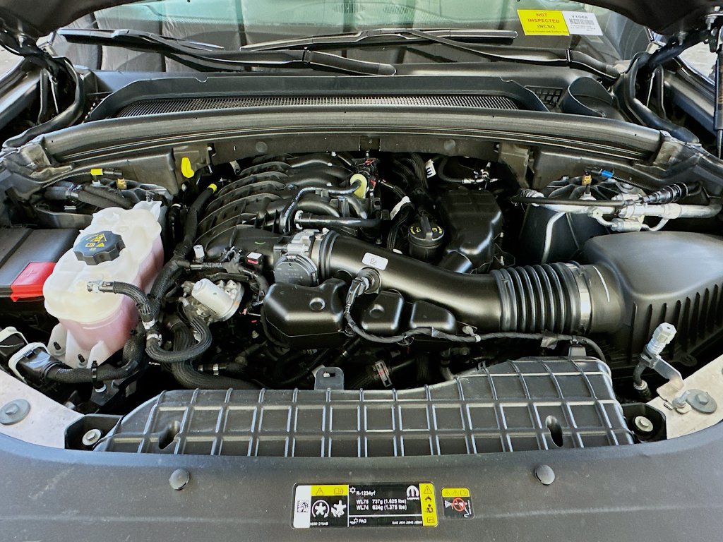 Used 2025 Jeep Grand Cherokee Summit AWD/4WD image 33
