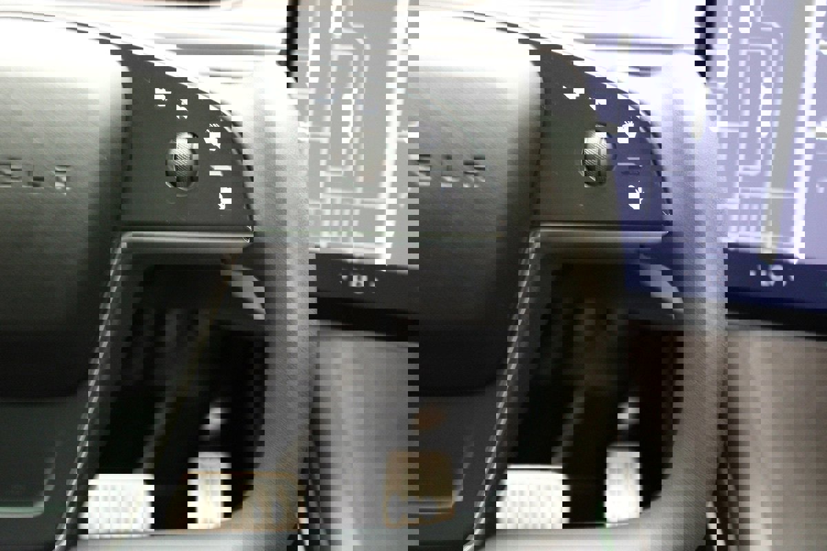 Used 2023 Tesla Model X 6 Seater AWD image 46