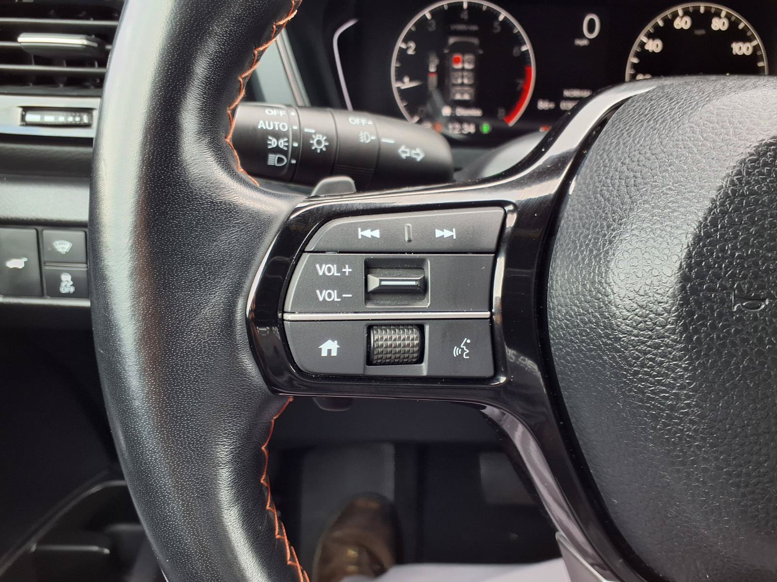 Used 2024 Honda Pilot TrailSport image 16