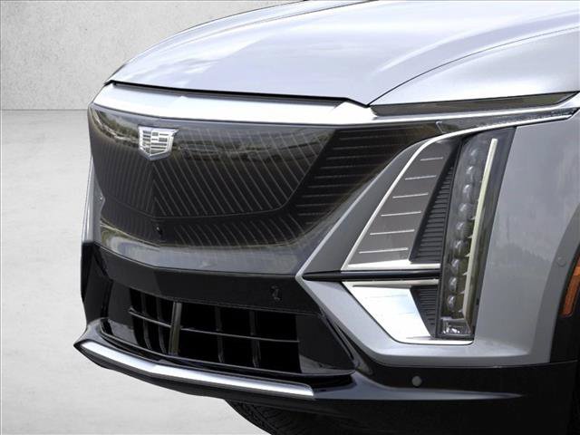 New 2026 Cadillac Lyriq Luxury AWD/4WD image 13