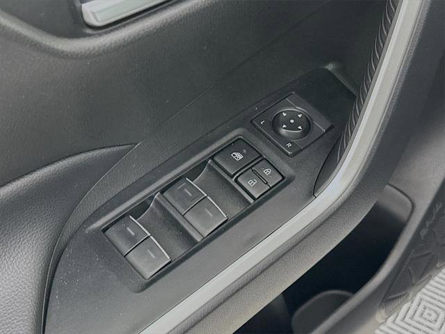 Certified 2025 Toyota RAV4 XLE image 21
