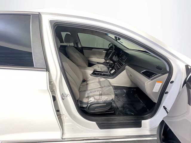 Used 2016 Hyundai Sonata SE image 29
