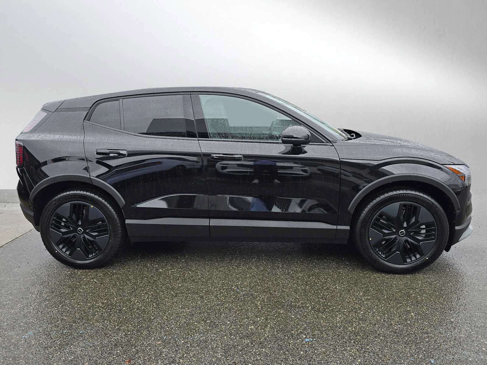 New 2026 Volvo EX30 Cross Country Ultra w/ Protection Package Premier AWD/4WD image 2