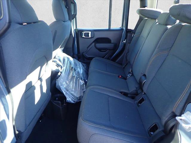 New 2026 Jeep Gladiator Sport image 8