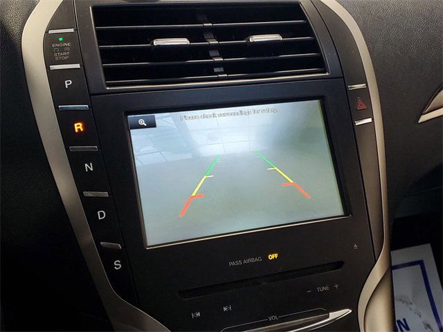 Used 2016 Lincoln MKZ Base w/ Equipment Group 200A Select image 21