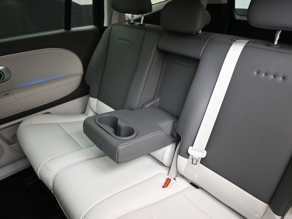 New 2026 Hyundai Ioniq 9 SEL image 19
