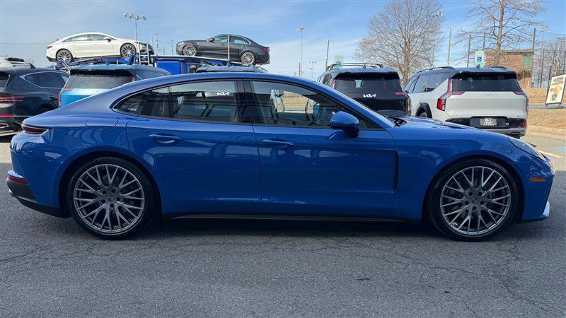 Used 2025 Porsche Panamera 4 image 6