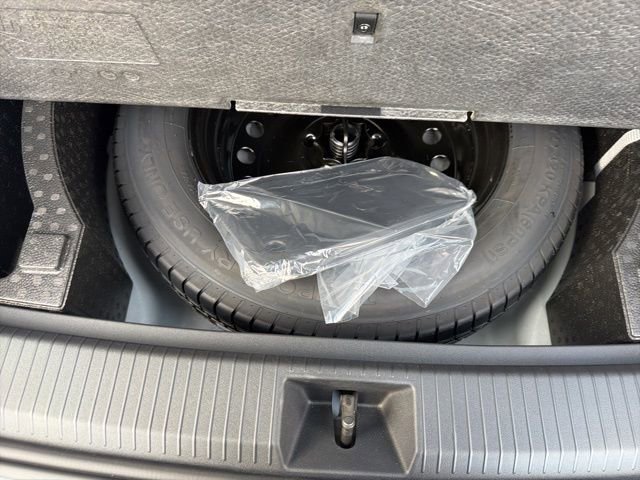 New 2026 Volkswagen Tiguan SE image 53