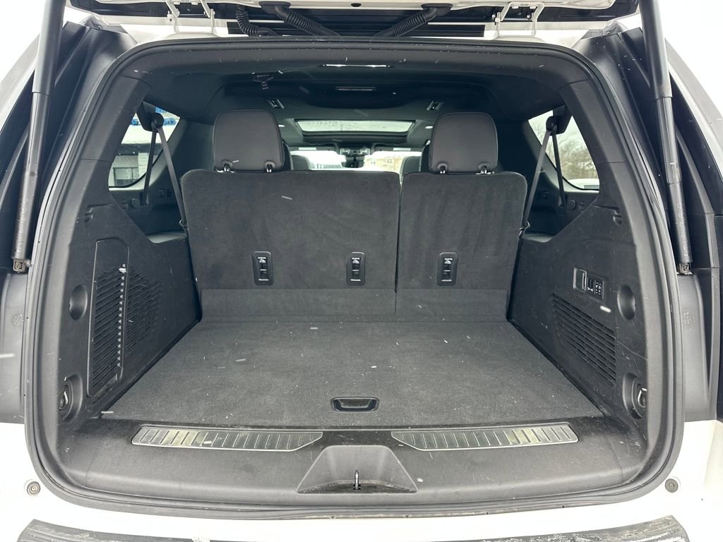 Certified 2023 Chevrolet Suburban High Country w/ Premium Package 2 image 30