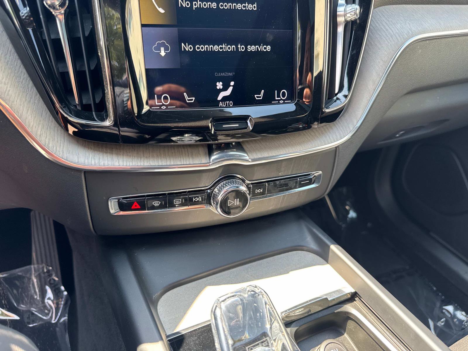 Used 2020 Volvo XC60 T8 Inscription image 20