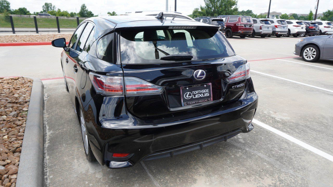 Used 2014 Lexus CT 200h FWD image 7