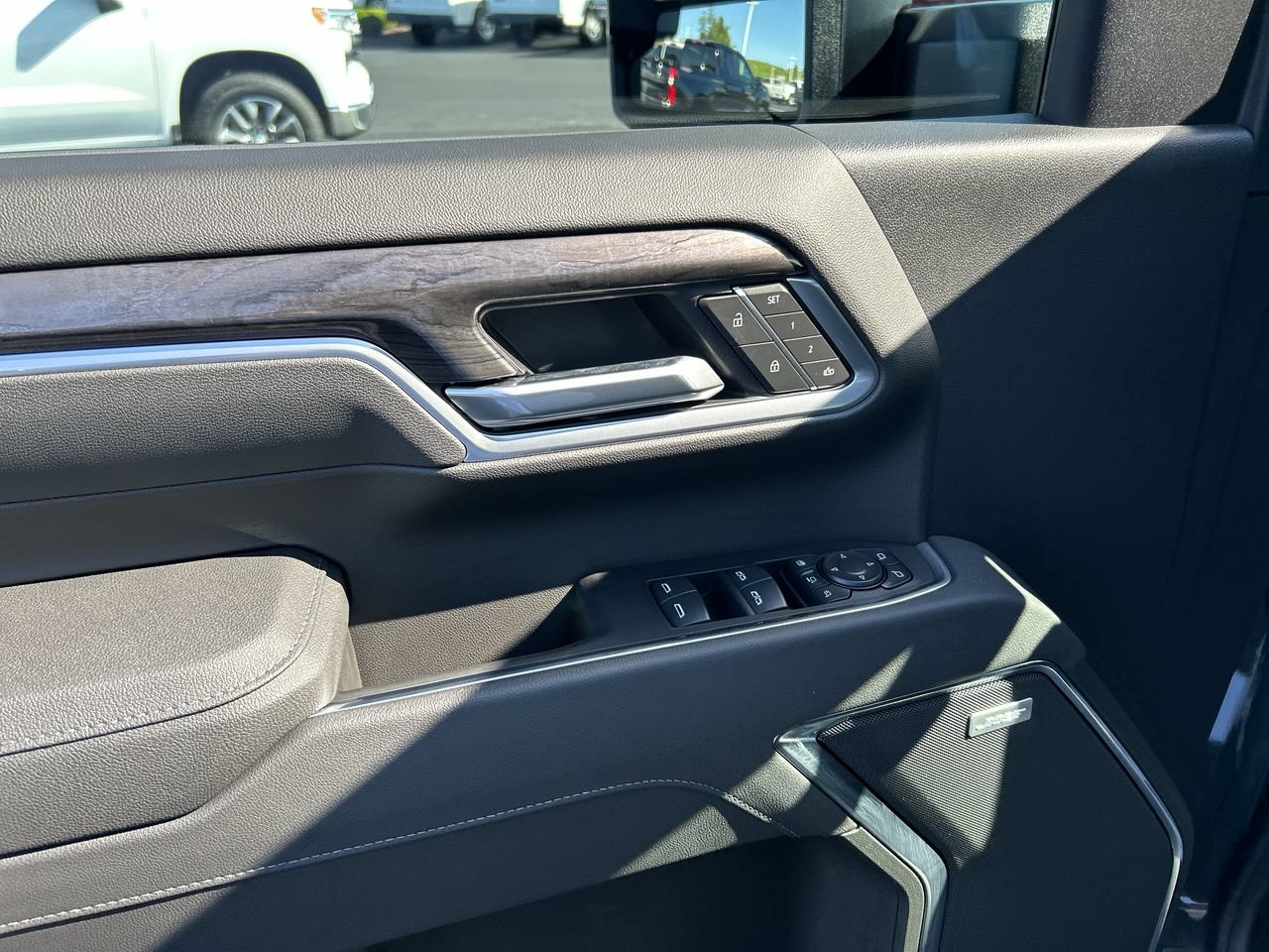 New 2026 Chevrolet Silverado 3500 LTZ w/ LTZ Premium Package AWD/4WD image 21