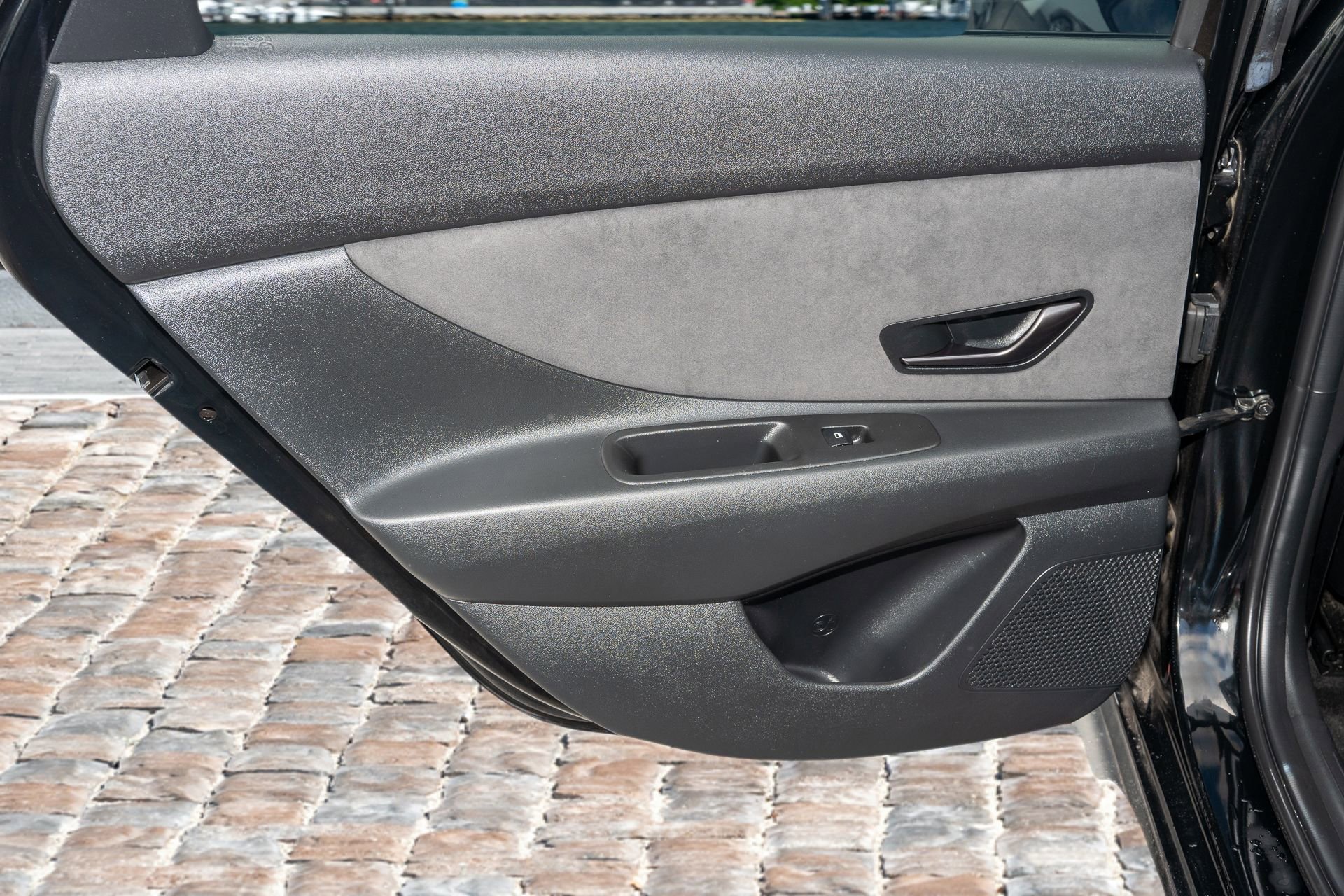 Used 2022 Hyundai Elantra N image 15