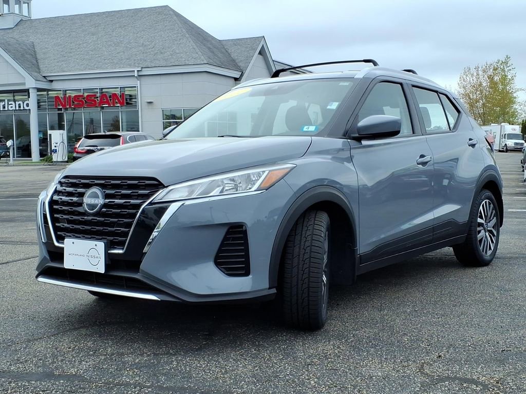 Used 2022 Nissan Kicks SV w/ Exterior Package FWD image 6