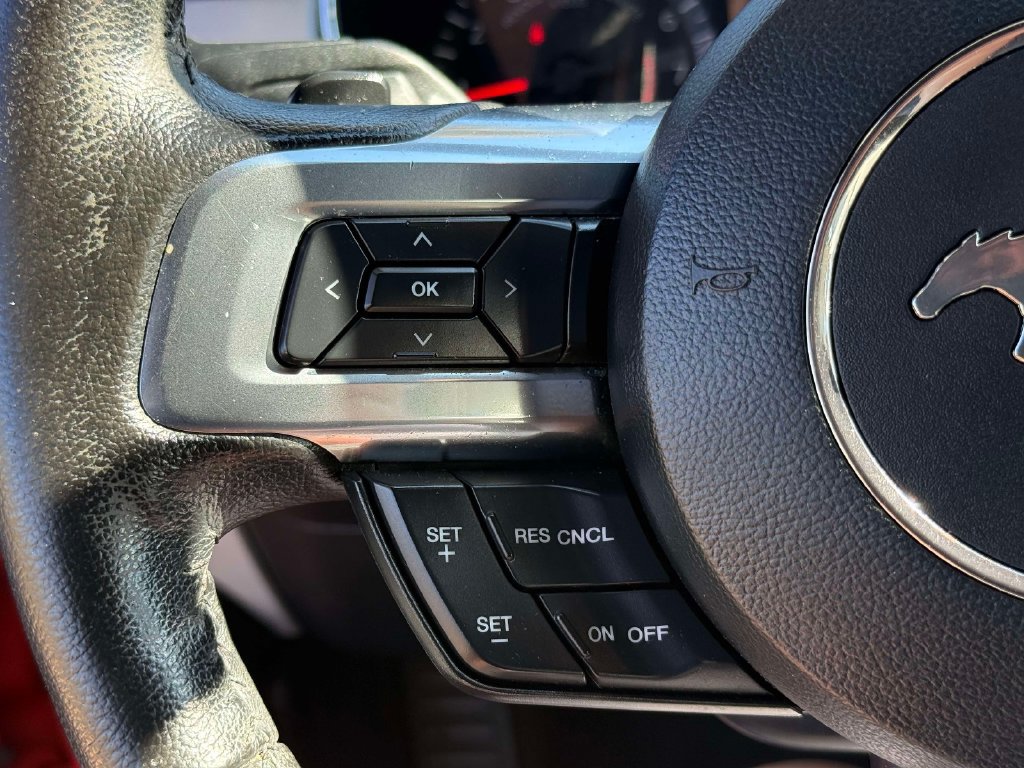 Used 2015 Ford Mustang Premium RWD image 28