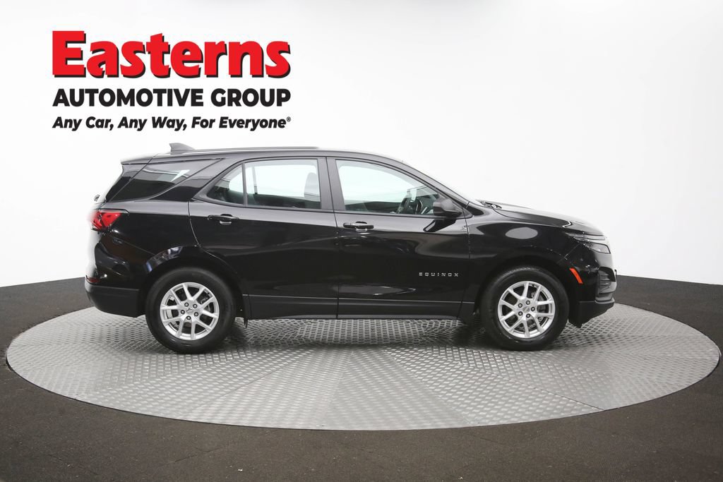 Used 2024 Chevrolet Equinox LS w/ Driver Confidence II Package FWD image 44