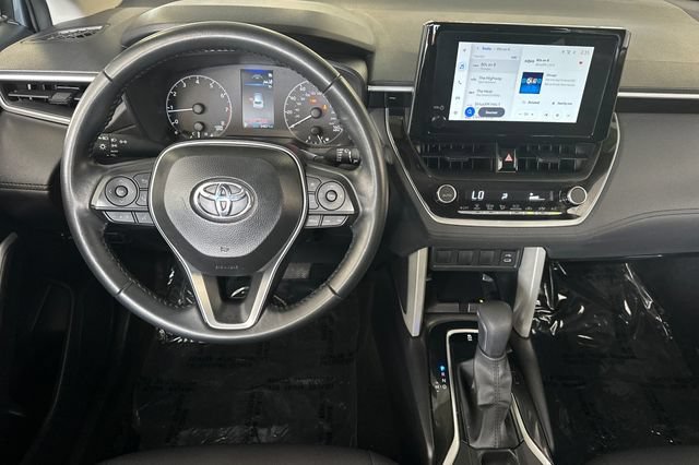 Certified 2025 Toyota Corolla Cross LE FWD image 18