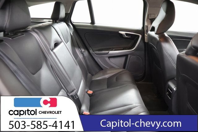 Used 2017 Volvo V60 T5 Premier w/ Convenience Package FWD image 29