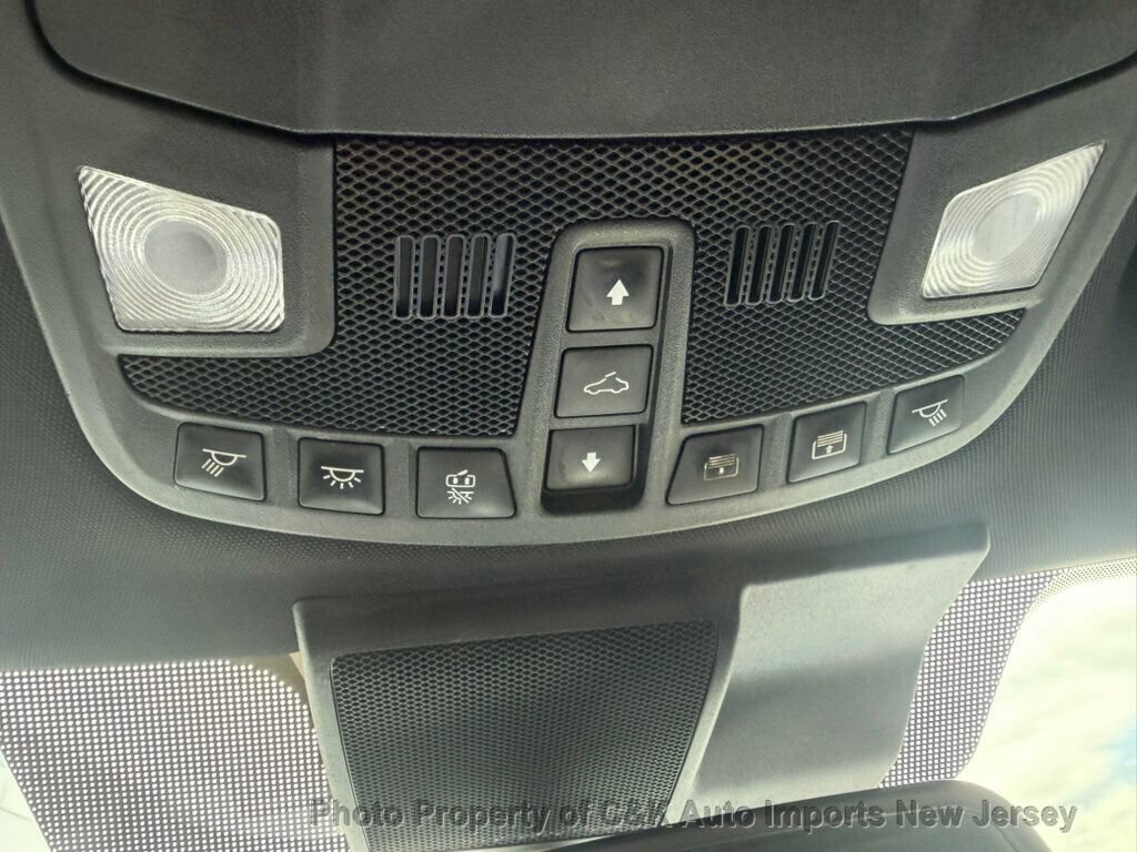 Used 2022 Ford F350 Platinum w/ FX4 Off-Road Package AWD/4WD image 34