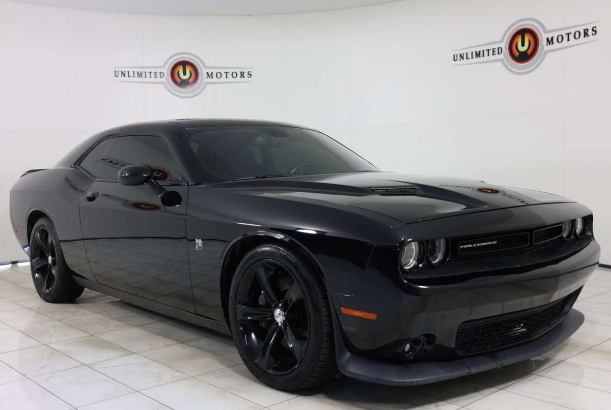 Used 2015 Dodge Challenger R/T Scat Pack RWD image 34