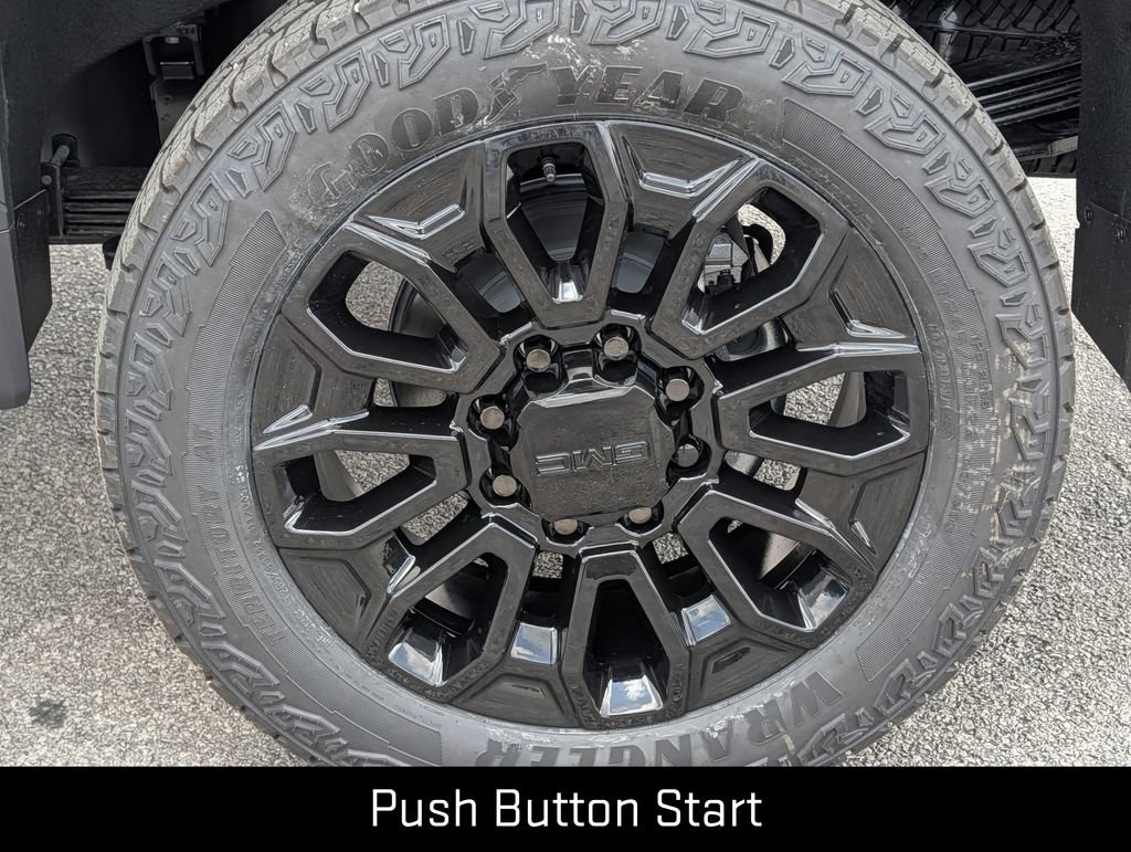 New 2026 GMC Sierra 2500 Denali Ultimate AWD/4WD image 12