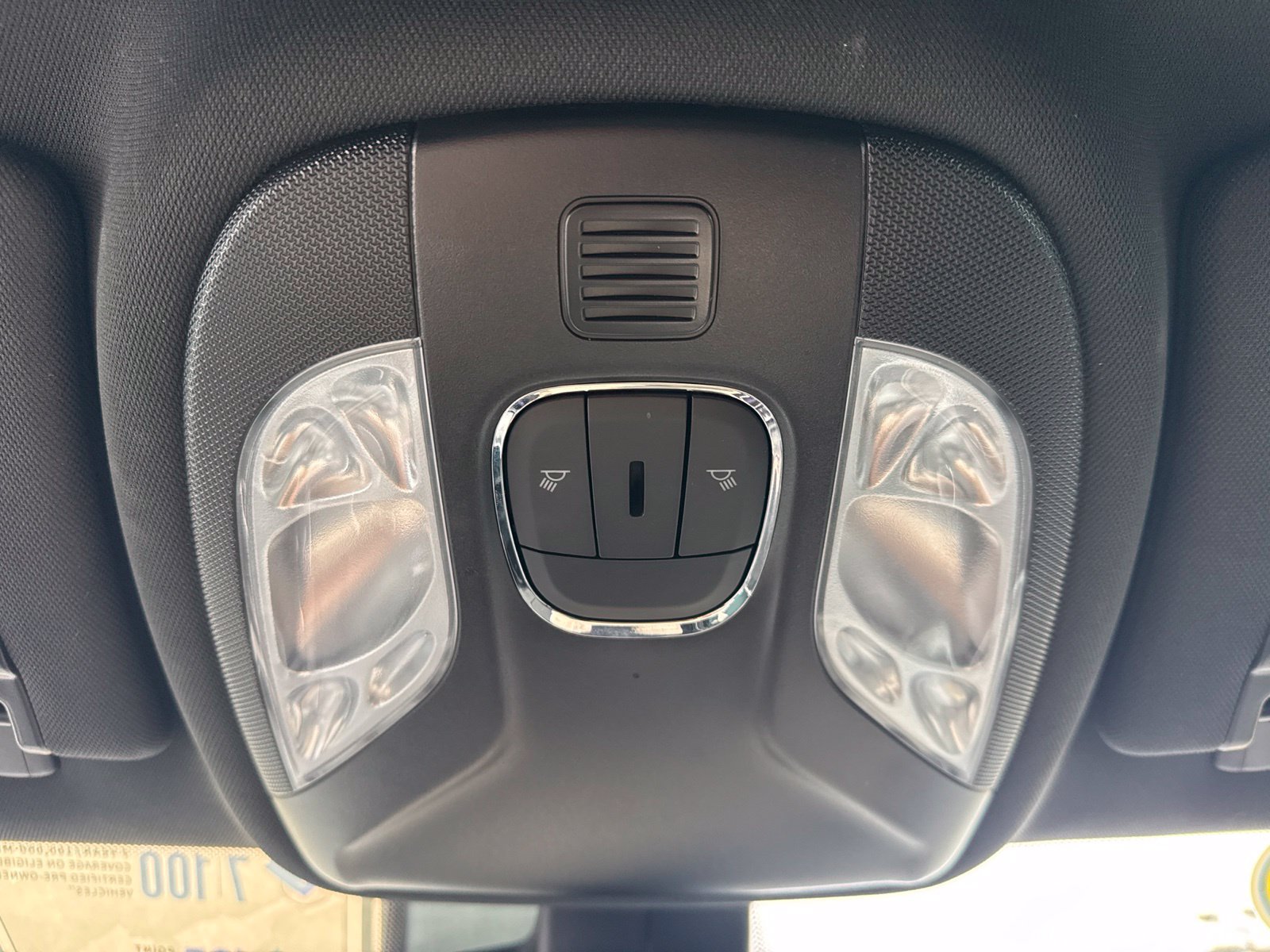 Used 2024 Jeep Compass Latitude AWD/4WD image 27