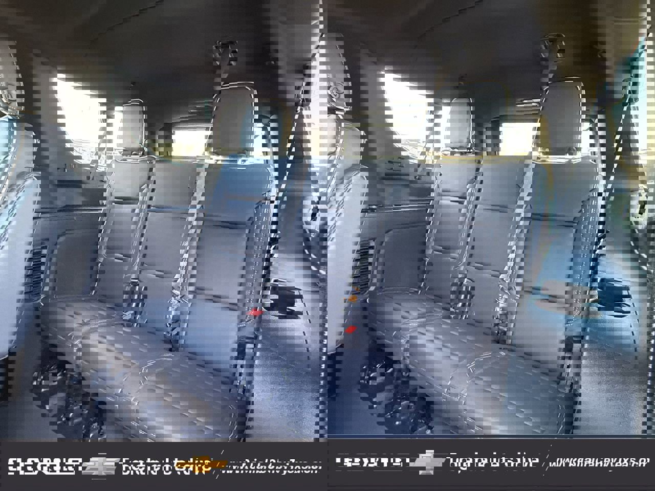 Certified 2023 Chevrolet Suburban Premier image 32