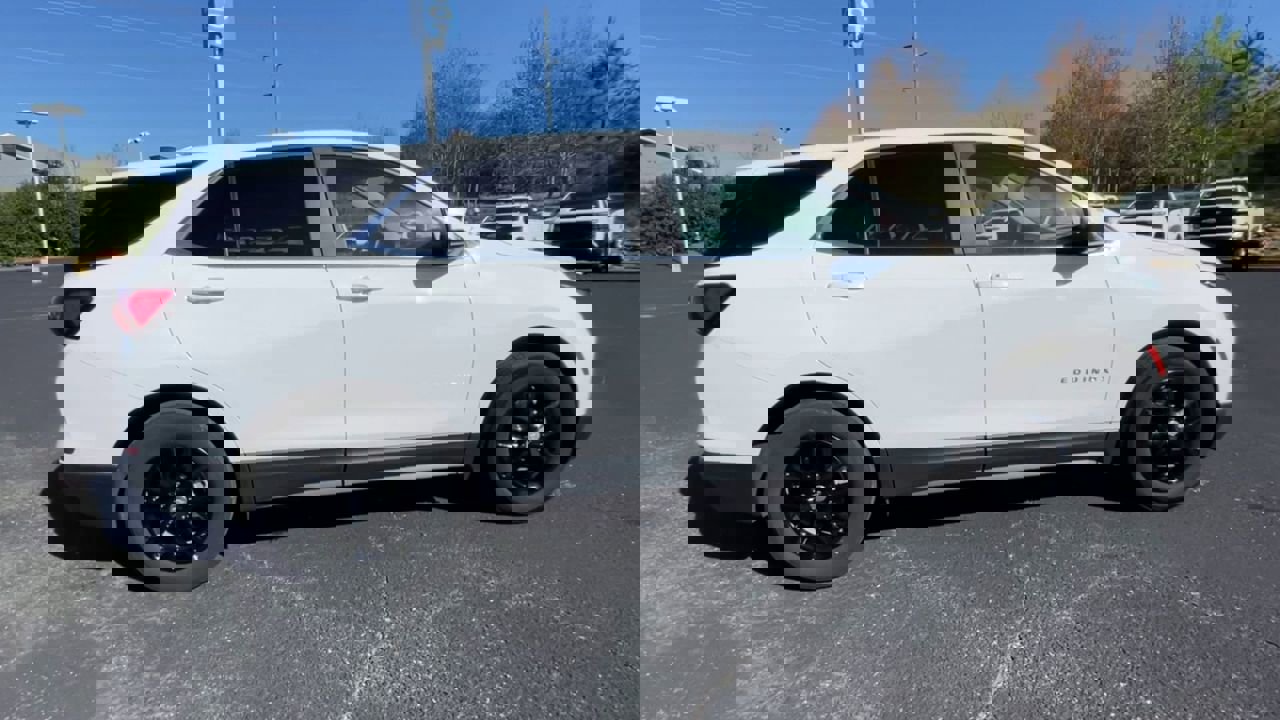 Used 2024 Chevrolet Equinox LT image 9