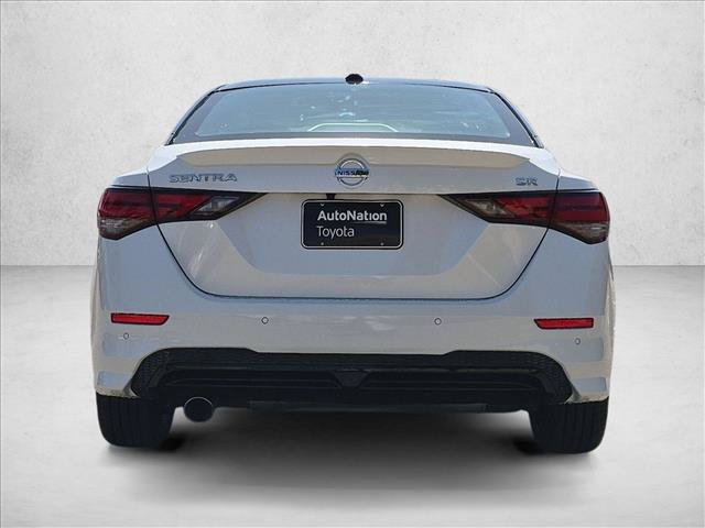 Used 2022 Nissan Sentra SR w/ Lighting Package FWD image 7