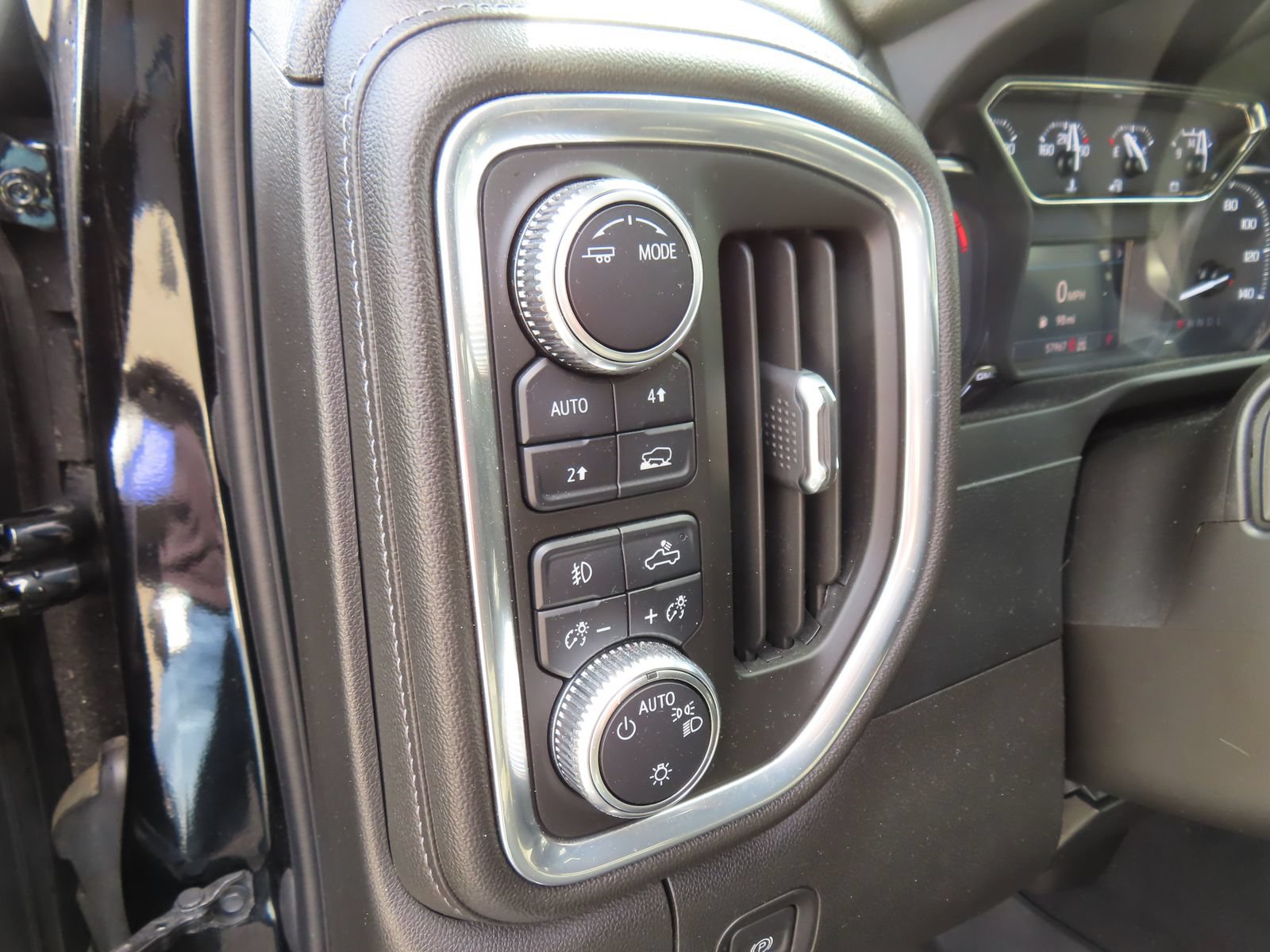 Used 2022 GMC Sierra 1500 Elevation AWD/4WD image 17