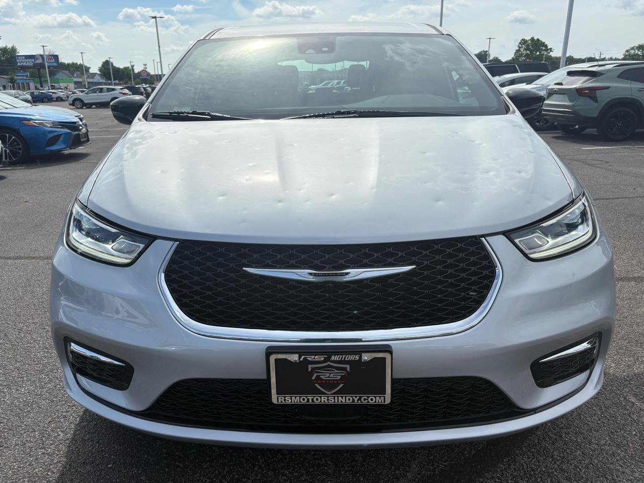 Used 2026 Chrysler Pacifica Select FWD image 9