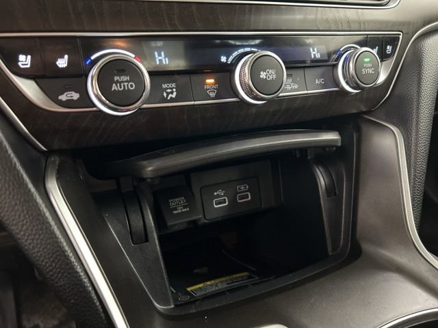 Used 2022 Honda Accord Touring image 18