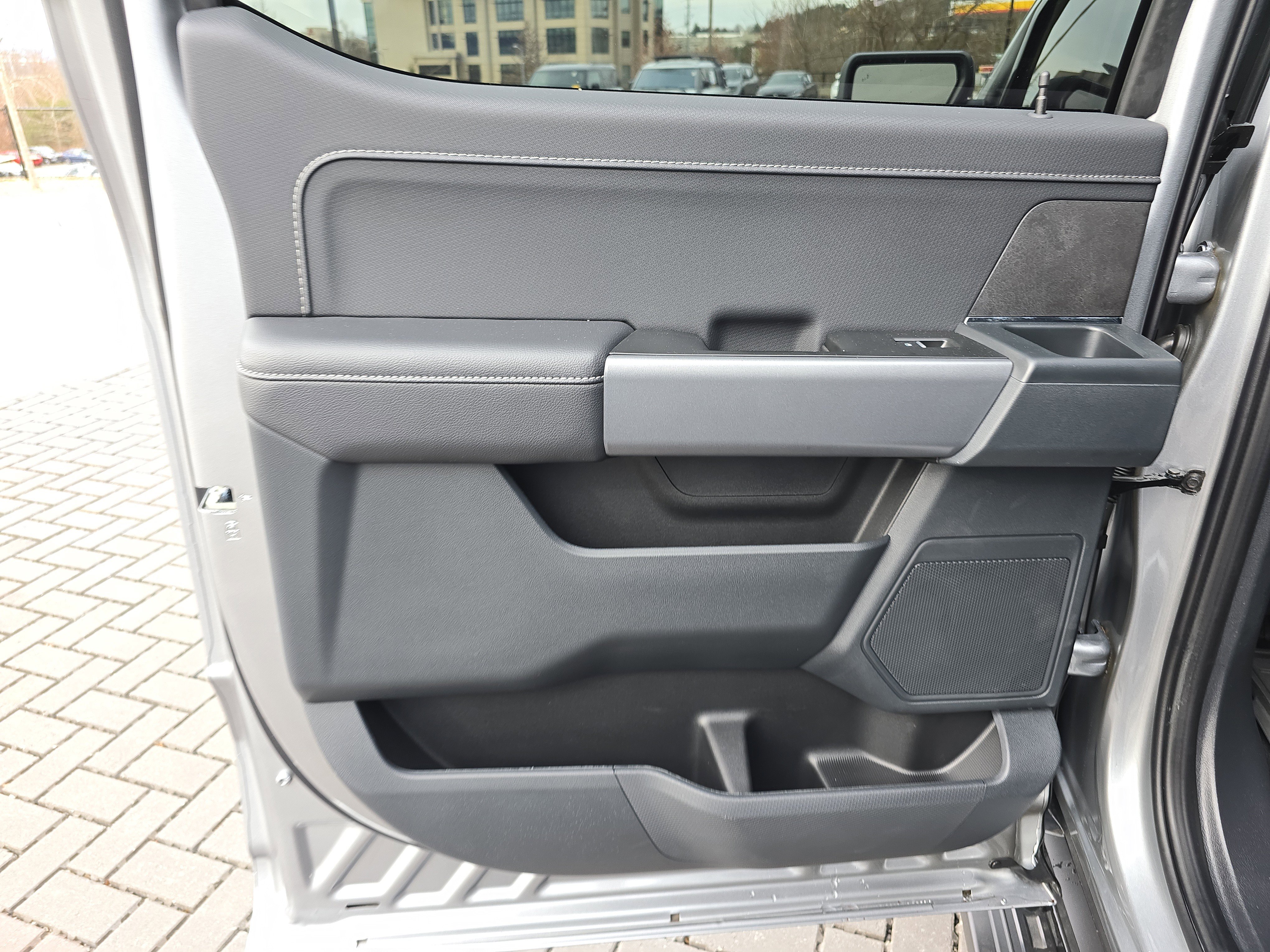 Used 2025 Ford F150 XLT w/ Equipment Group 302A MID image 14