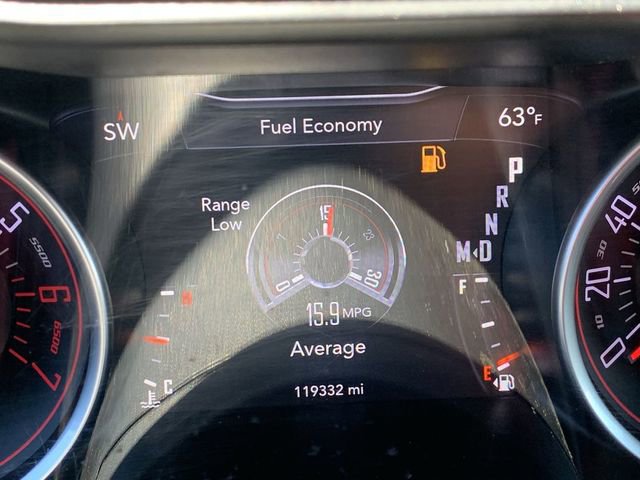 Used 2019 Dodge Challenger R/T RWD image 18