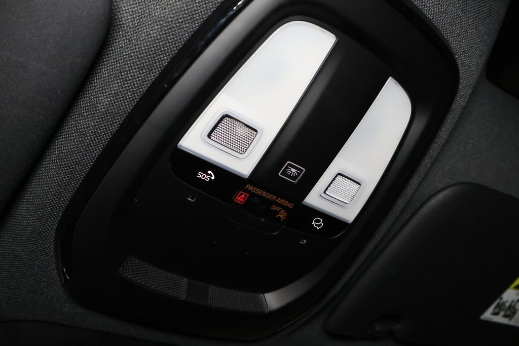 Used 2023 Volvo C40 P8 Recharge Plus AWD/4WD image 26